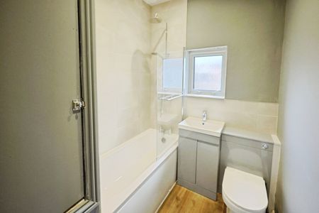 2 bedroom House To Let - Photo 5