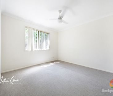 10 Jonker Court, Redbank - Photo 1