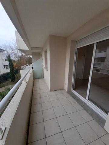 Location Appartement 3 pièces 66m² LE HAILLAN 33185 - Photo 3