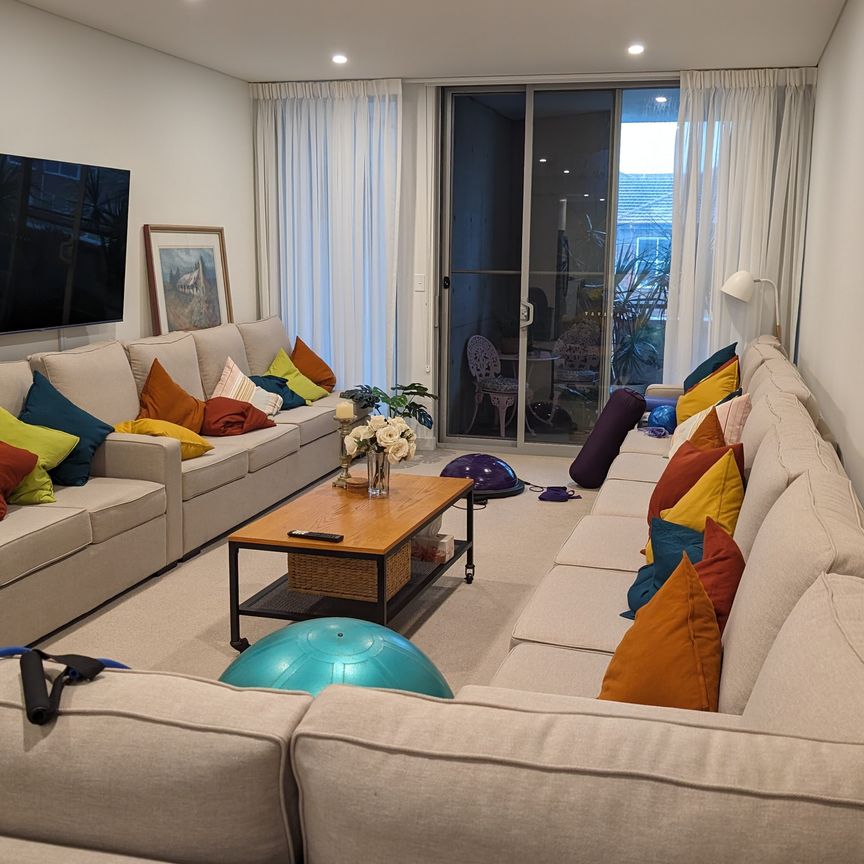 Sutherland - Photo 1