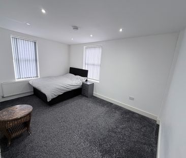 Room in a Shared Flat, Slade Road, B23 - Photo 3
