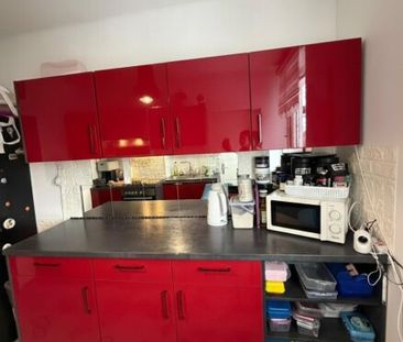 Naturnahes Wohnen in zentrumsnaher Lage! 3-Zimmer Wohnung mit Balko... - Photo 1