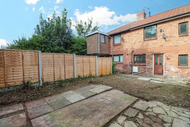 Terraced House in Well Bank Place, Carlisle - Photo 1