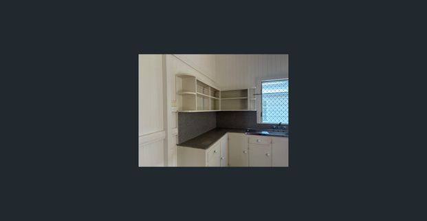 Tranquil retreat minutes from CBD - Photo 1