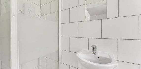 Studio Apartment To Let - Photo 2