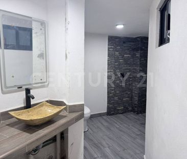 Departamento nuevo en renta sobre Calzada de la Viga - Photo 1