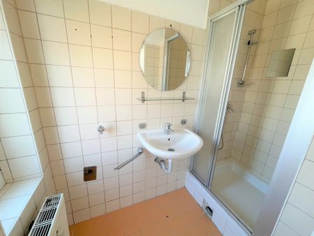 1. Monat MIETZINSFREII Helle 2-Zimmer-Wohnung mit Balkon - Foto 5