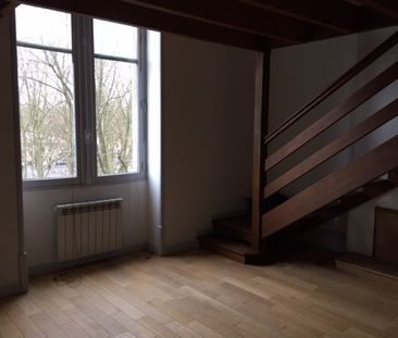 Location Appartement 1 pièce 34m² BORDEAUX 33000 - Photo 1