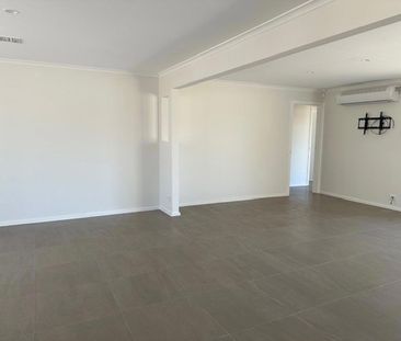 UPDATED FAMILY HOME - Photo 6