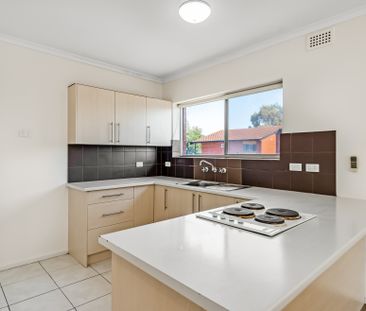 10/3 Henry Street - Photo 3