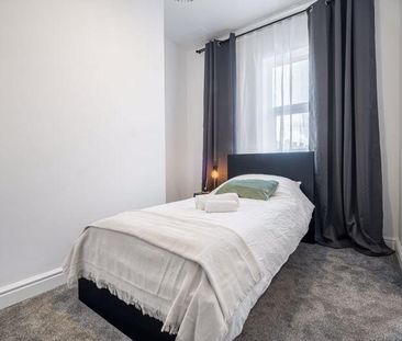 1 bedroom in a house share to rent - Photo 6