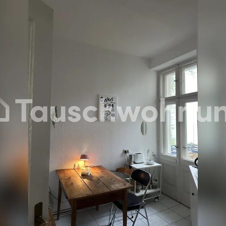 TAUSCHWOHNUNG 2-Zimmer Altbau-Wohnung mit Balkon - Photo 1