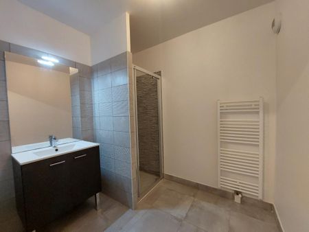 Location Appartement 2 pièces 43m² BOIS GUILLAUME 76230 - Photo 5