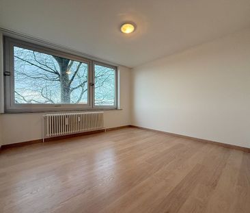 Ruim 3-slpk appartement te Sint-Michiels - Foto 5