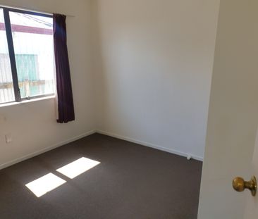 Flaxmere Avenue , Flaxmere - Photo 2