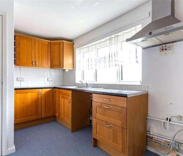 Hanover Way, Windsor, SL4 - Photo 2