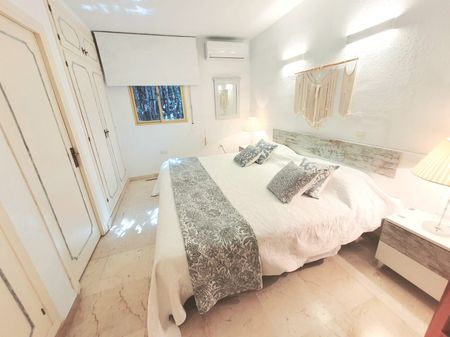 Villa for Rent in Las Brisas within Walking Distance to Amenities - Photo 3