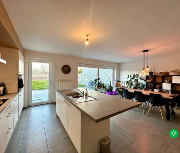 Recente nieuwbouwwoning met drie slaapkamers en garage te Eernegem - Photo 6