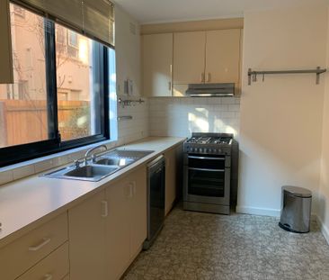 1/92 Glen Huntly Road ELWOOD - Photo 3