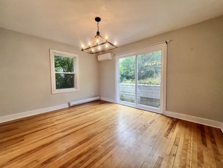 Spacious 3-Bed, 1-Bath Home with Basement Storage & Gardens | 3224 Devonshire Ave, North End Halifax | $2995 Available Now - Photo 4