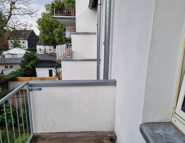 Erstbezug nach vollständiger Sanierung - Foto 1