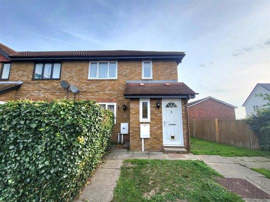 2 bedroom maisonette to rent - Photo 1