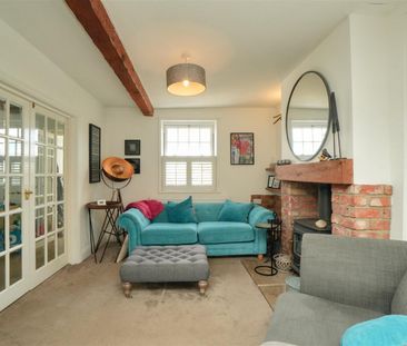 3 bedroom House To Let - Photo 5
