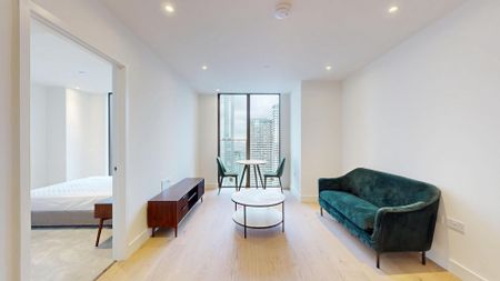 Harcourt Tower, Marsh Wall, London, E14 - Photo 2