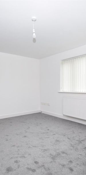 Gorton Street, Kinsley, Pontefract - Photo 1