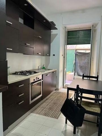 Via delle Robinie, Rome, Lazio 00172 - Photo 4