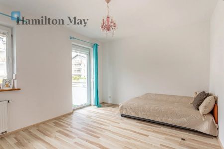 Dom w zabudowie szeregowej z ogrodem na Targówku - Zdjęcie 5