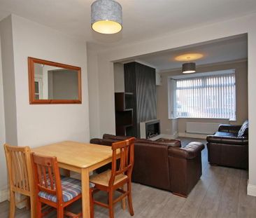 45 St. Judes Parade, Belfast, BT7 2GX - Photo 4