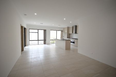 47C Russell Street, East Cannington WA 6107 - Photo 2