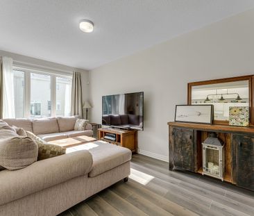 For Lease - 715 Derreen Avenue, Stittsville - Munster - Richmond, O... - Photo 1