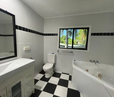6 Cameron Street, East Mackay - Photo 4