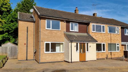 5 bedroom semi-detached house to rent - Photo 5