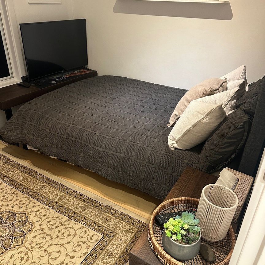 Elanora Heights - Photo 1