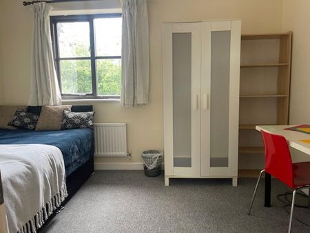 3 bedroom house to rent - Photo 2