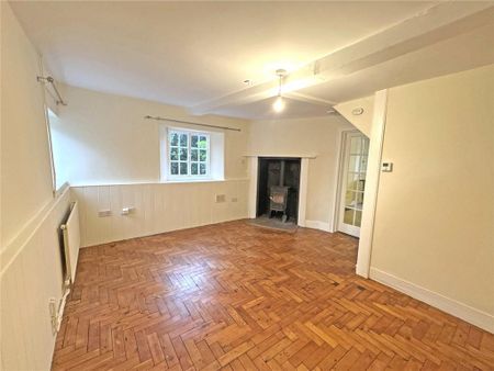 2 bedroom end of terrace house to rent - Photo 3