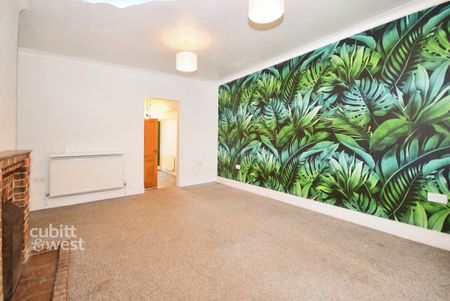 2 bedroom ground flat to rent - Photo 5