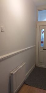 3 Bed Terraced House, Huxley Road, N18 - Photo 3