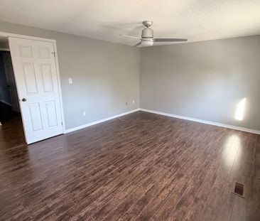 For Lease - 1 Royalwood Court Unit# 27, Hamilton, Ontario - Photo 3