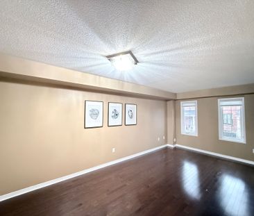 For Lease - 2178 Fiddlers Way Unit# 69, Oakville, Ontario - Photo 1
