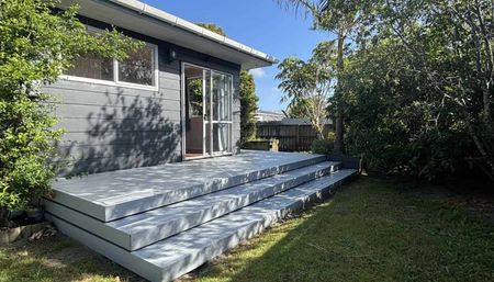 Tidy 3 Bedroom - Photo 4