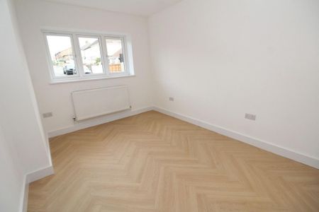 2 bedroom bungalow to rent - Photo 3
