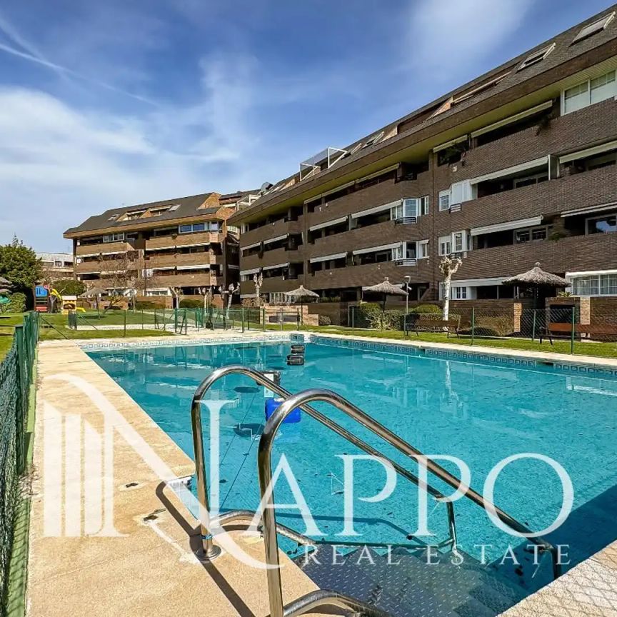 Piso de alquiler en Isaac Albeniz, Golf - El Carralero - Foto 1