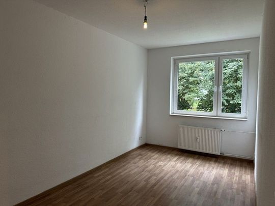 3 Zimmer und Einbauküche, fein - da zieh ich ein! - Foto 1