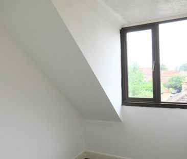 Leamon Court - Photo 4