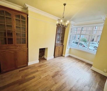 3 bedroom House To Let - Photo 2