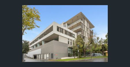 Modern Living in the Heart of Claremont - 1 x 1 apartment - Photo 4